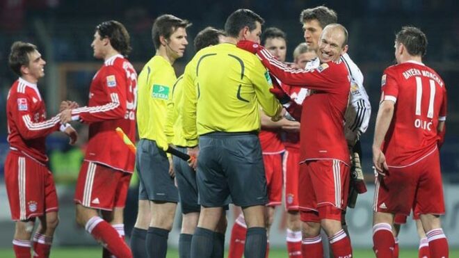 Бохум -Байерн 1:5 (Бундеслига 12.12.2009) Бохум -Байерн 1:5 (Бундеслига 12.12.2009)