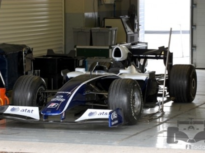 Новата окраска на FW31 Новата окраска на FW31