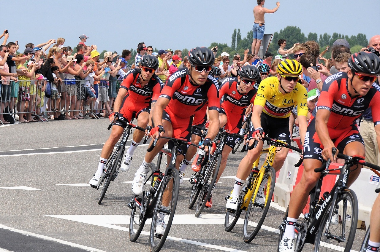 the-tour-de-france-4839302_1280.jpg